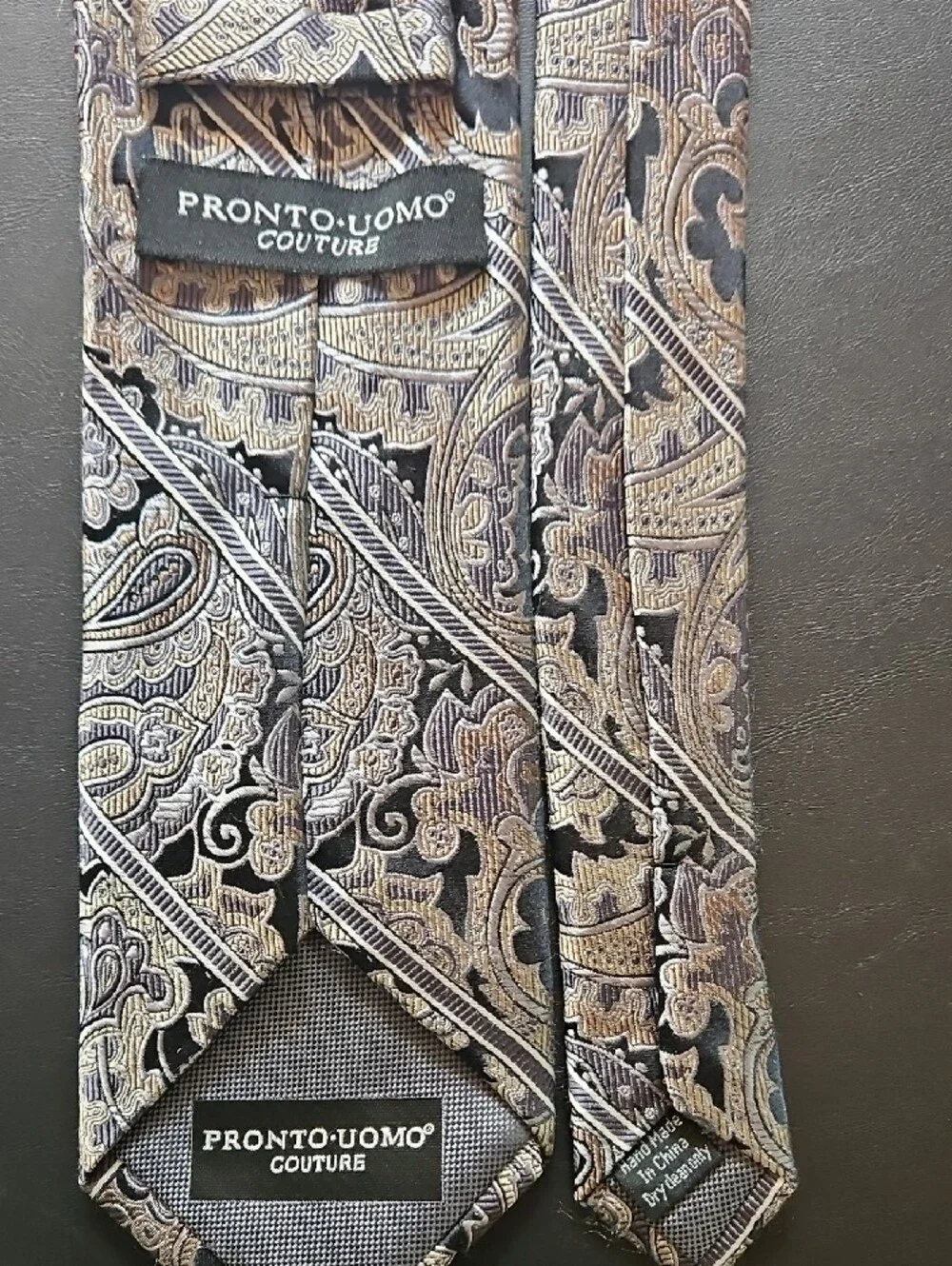 Pronto Uomo Paisley Silk Tie in Black and Gray